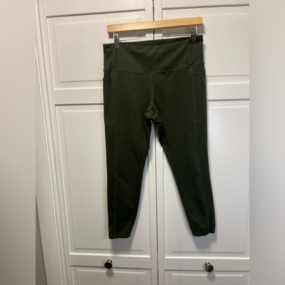 Danskin Leggings With Pockets Size Large Color Green